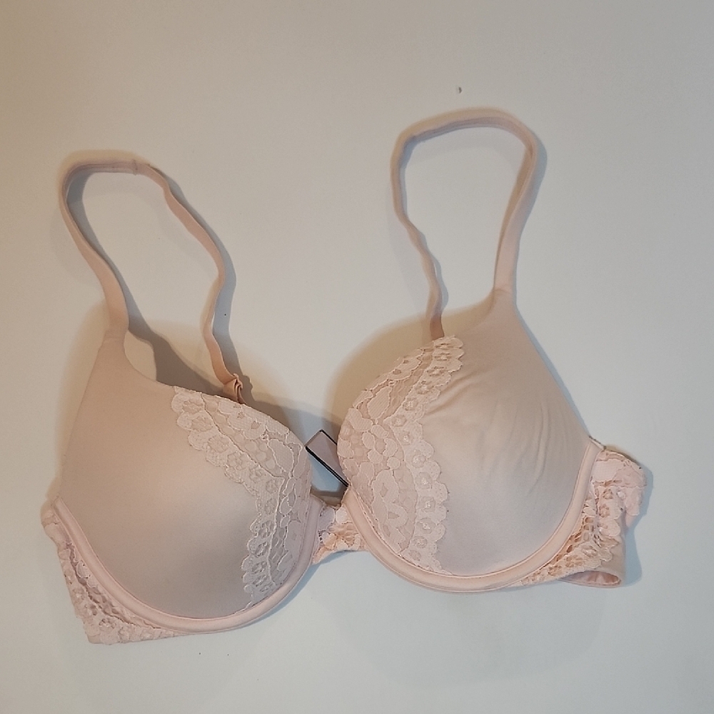 Victoria's Secret Pink Lace Trim Bra